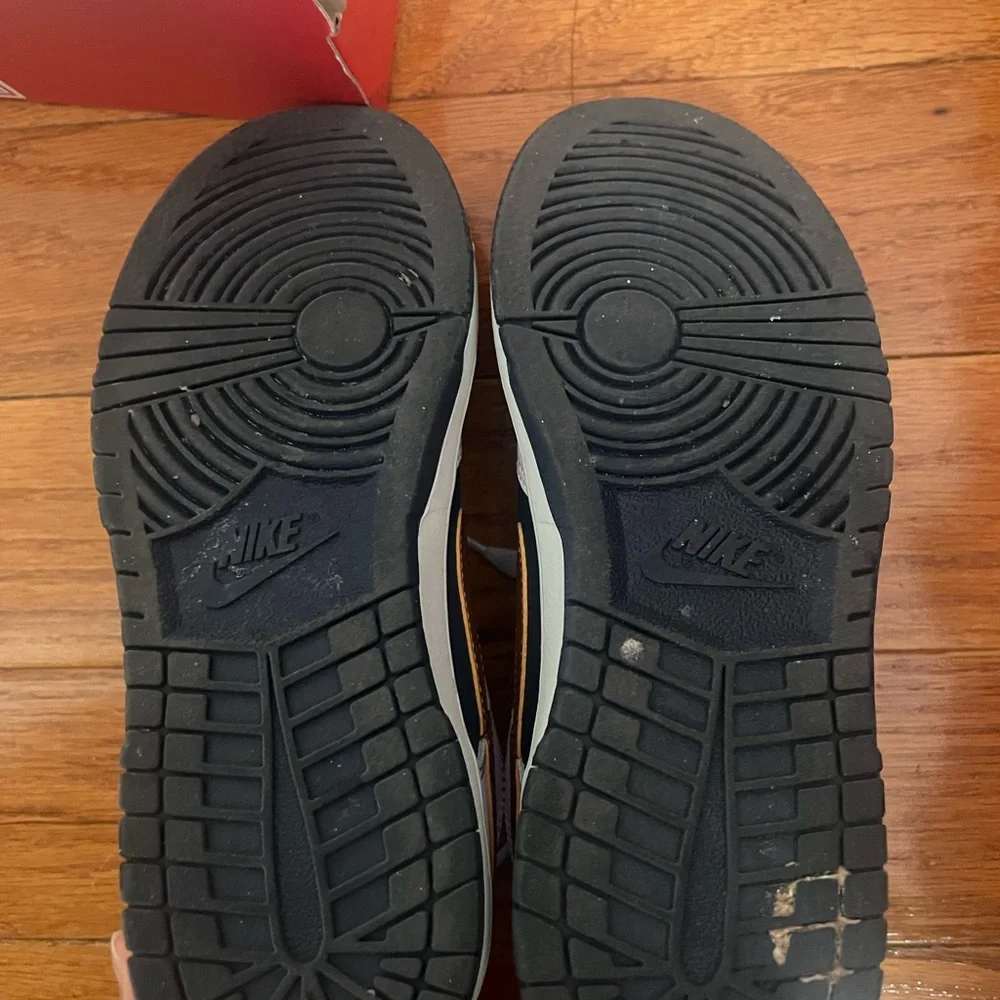 Nike Dunk Low Size 5 - Picture 4 of 5